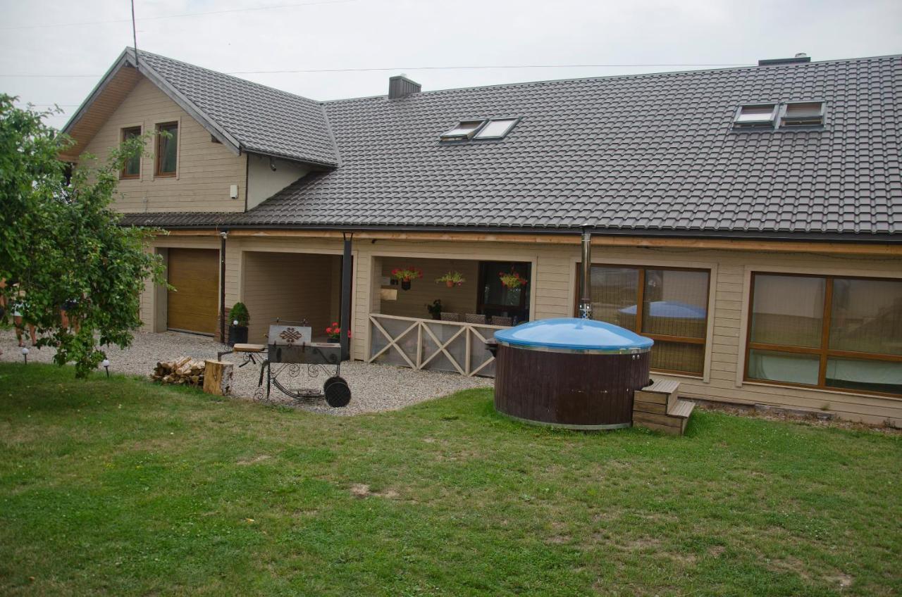 Apartamentai Su Dziakuzi Klaipeda Luaran gambar